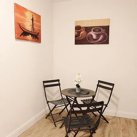 Apartmán 103 Tirana