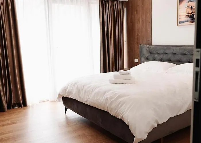 103 Lejlighed Tirana